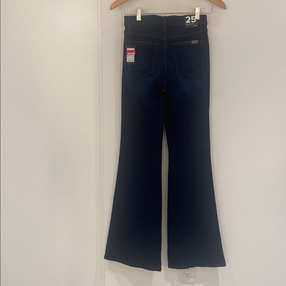 NWT Joe’s Jeans High Rise Flare Dark Wash Size 25 and 35” Inseam - Picture 2 of 8